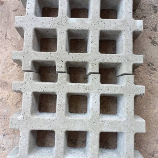 Concregrama - Solução Ecológica para Pavimentação em Pardinho por Botucreto Industria e Comércio De Artefatos de Cimento 