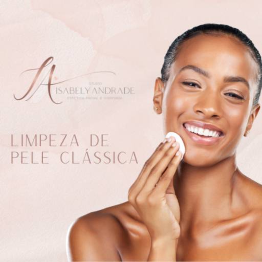 Comprar o produto de Tratamento de Limpeza de Pele Clássica  em Estética Facial pela empresa Studio Isabely Andrade em Itapetininga, SP por Solutudo