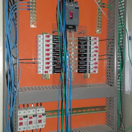 Instalação Elétrica e Pintura realizada em Salvador por SRF Instalações Elétricas em Geral