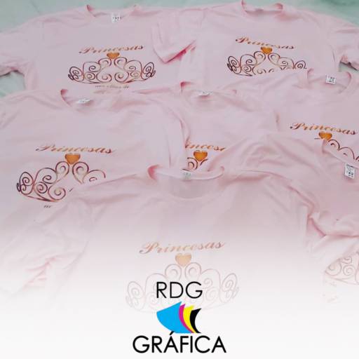 Comprar o produto de Camisetas Personalizadas em Indústria Gráfica e Impressão pela empresa RDG Gráfica em Itapetininga, SP por Solutudo