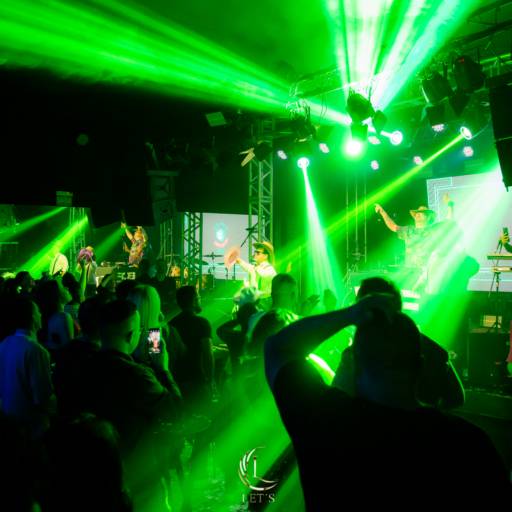 Produção de Eventos Personalizados - Mamonas Assassinas Cover por NTN Produções & Eventos