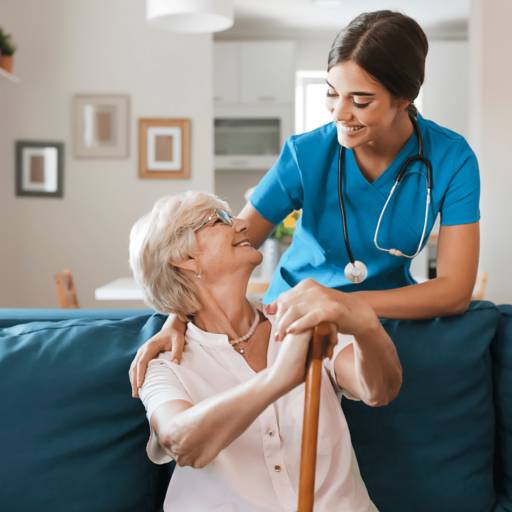 Cuidador de idosos em Birigui