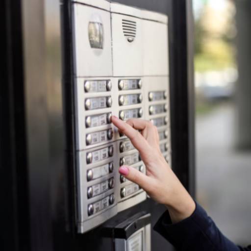 Instalação de Interfones: Comunicação Segura e Conveniente para sua Residência ou Empresa