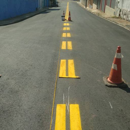 Aplicação de Tinta Viária em Passarela - Durabilidade e Segurança em Barra Bonita por D Produtos - Limpeza e Restauração