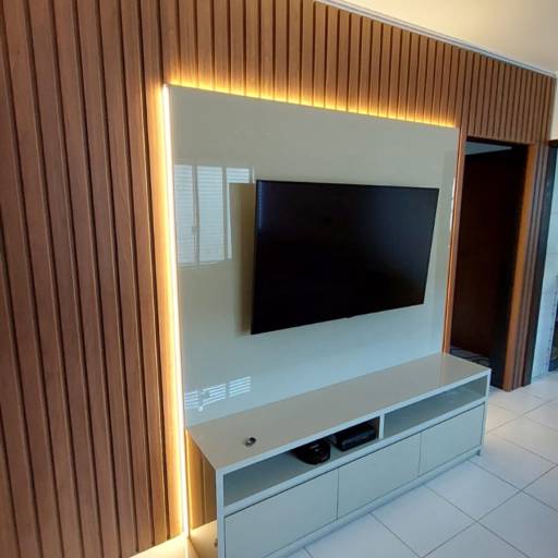 Comprar o produto de Home de Sala Sob Medida - Conforto Personalizado em Joinville, SC em Móveis Planejados - Marcenarias pela empresa Dádiva Marcenaria em Joinville, SC por Solutudo