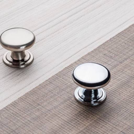 Puxador Bertioga em Zamak - Estilo e Durabilidade em Cada Detalhe - Goiânia por Empório Do Marceneiro Ltda