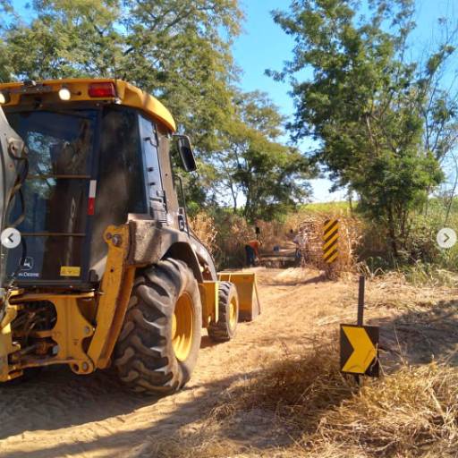 Locação de Carregadeira em Araçatuba