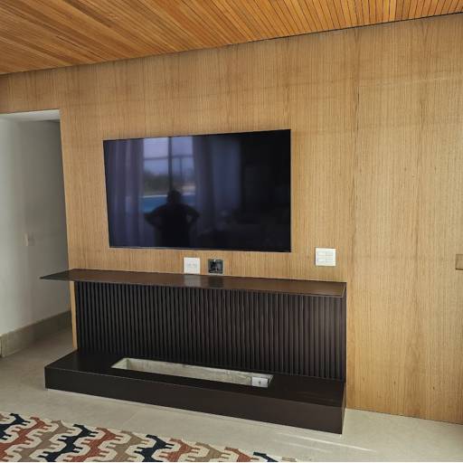 Lareira Metálica - Elegância e Aconchego Moderno - Guarulhos por Madeira&Metal