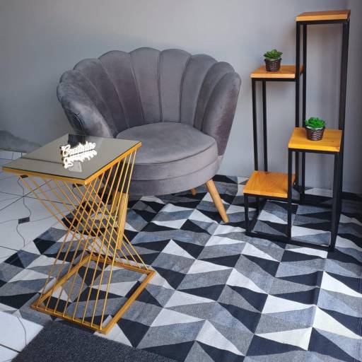 Poltrona Pétala - Conforto e Elegância por A.D.E.S Estofados