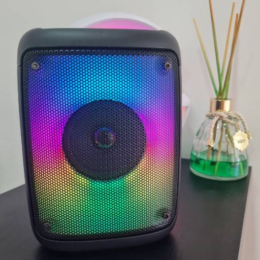 Caixa Wireless Speaker	 por iPower Tech