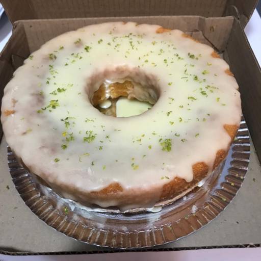 Bolos Simples Caseirinhos – Sabores Artesanais, Leves e Reconfortantes em São Paulo SP por Tia Madrinha Bolos e Chocolates