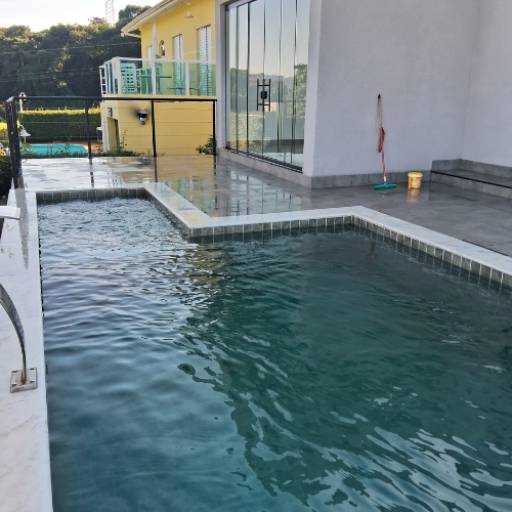 Piscina de Alvenaria - Elegância e Durabilidade no Ninho Verde II Eco Residence