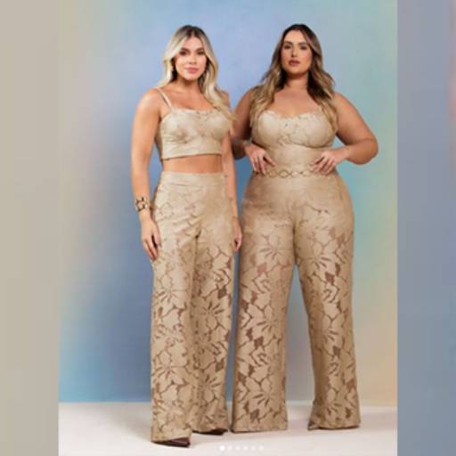 TOP E CALÇA DE RENDA NUDE