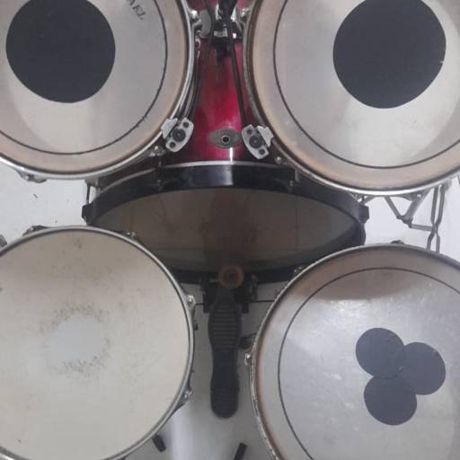 Vendo Bateria TAMA ROCKSTAR por Solutudo