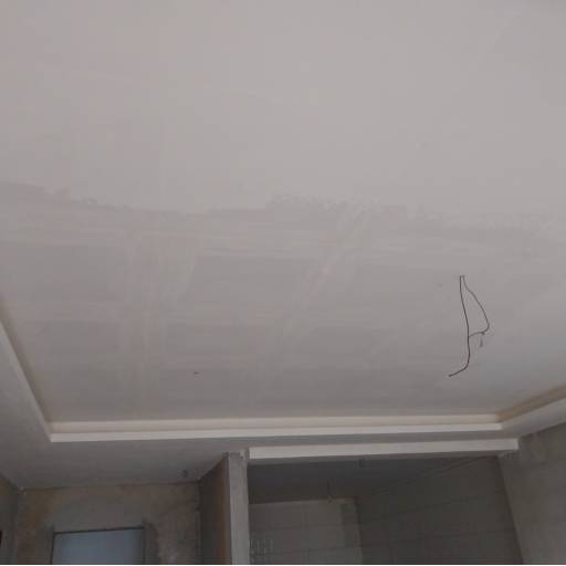 Pintura Residencial Realizada na Casa do Pastor Alisson: Estilo e Conforto em Guarapari/ES por FB Pinturas e Acabamentos