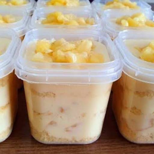 Bolo no pote - Abacaxi com Ninho por Ky Delícia 