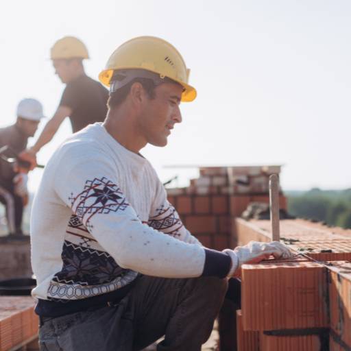 Execução de Obra: Atendimento Personalizado e Especializado em Riviera de Santa Cristina XIII, SP por Ilustre Construtora Administração de Obras