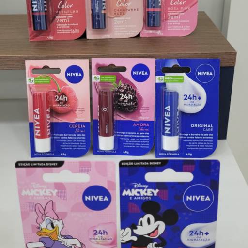 Hidratante Labial Nivea - Proteção e Maciez para Seus Lábios por Drogaria CECAP