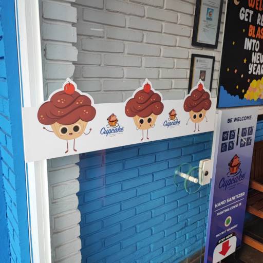 Faixinhas de porta  por Identifik Comunicação Visual