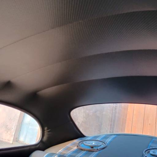 Reforma de forro de teto automotivo