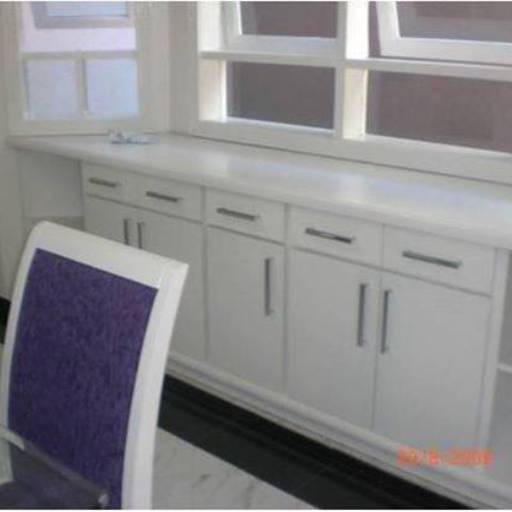 Laqueação de Móveis em Acabamento PU - Durabilidade e Sofisticação no Parque Savoy City - São Paulo, SP