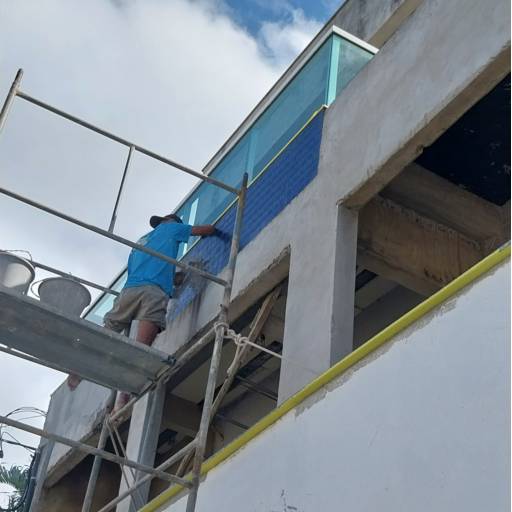 Realizando Sonhos com Cores: A História de Benedito Marchesi e FB Pinturas e Acabamentos em Guarapari/ES por FB Pinturas e Acabamentos