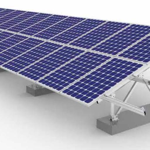 Estrutura para Placas Solares: Suporte e Organização em Salvador, BA