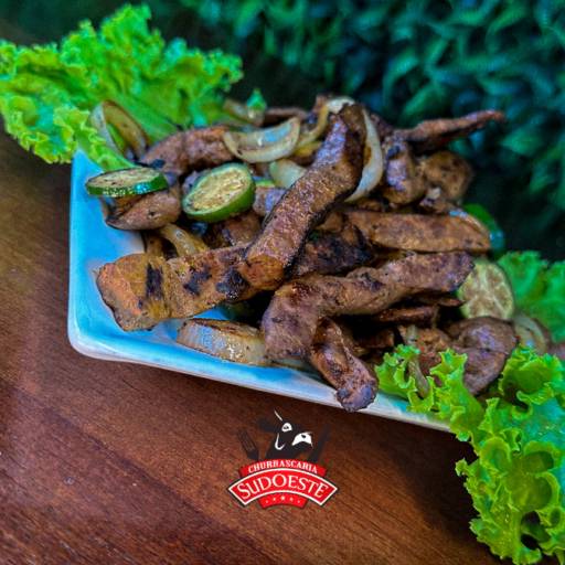 Fígado Acebolado com Jiló por Churrascaria Sudoeste