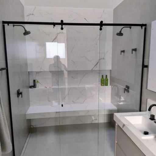 Box em Vidro Temperado: Elegância e Personalização em Lençóis Paulista