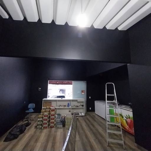 Pintura Realizada no Depósito de Bebidas do Léo - Revitalização e Estilo em Guarapari/ES por FB Pinturas e Acabamentos