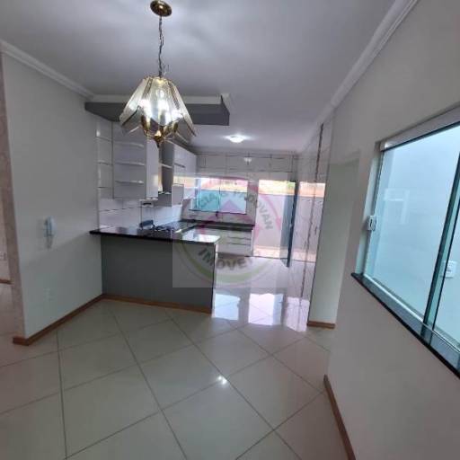 Vende se Linda Casa na Região Central de Botucatu - SP