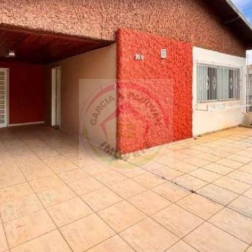 Vende se Assobradado no Bairro Vila Maria de Botucatu - SP