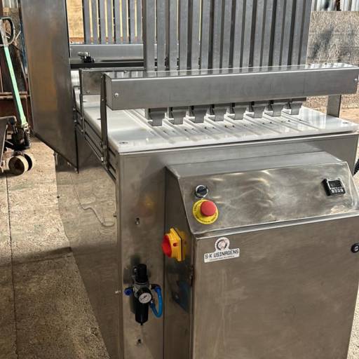 Máquina de Rechear Alfajor - Alta Produção para sua Empresa - Guarapuava/PR por SK Usinagens