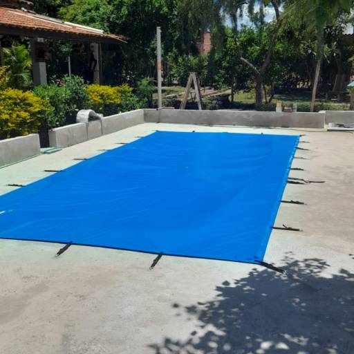 Capa de proteção para piscina