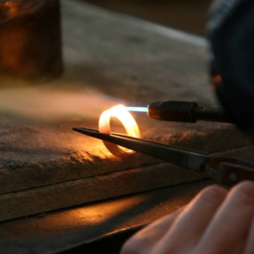 Confecção de Alianças em Ouro 18k ou Prata 925 – Compromisso e Amor em Avaré