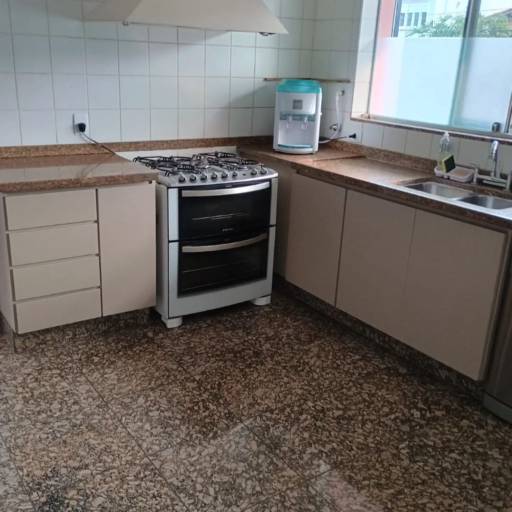 Reforma de Cozinha realizada em Alphaville Residencial 1 - Barueri por Marcenaria Divino