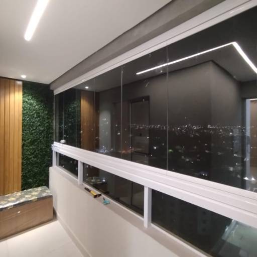 Puff Baú com Pistão a Gás por A.D.E.S Estofados