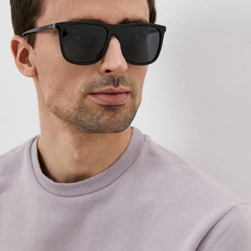 Óculos de Sol com Lente Polarizada: Proteção e Estilo em Avaré com a Ótica Rita