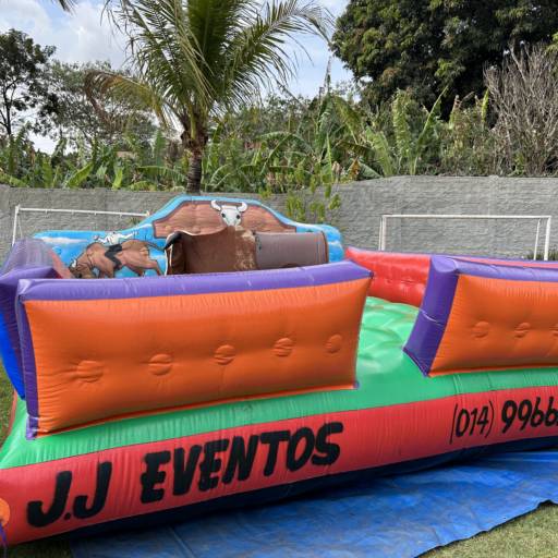 Touro Mecânico: Diversão Garantida para Todas as Idades em São Manuel