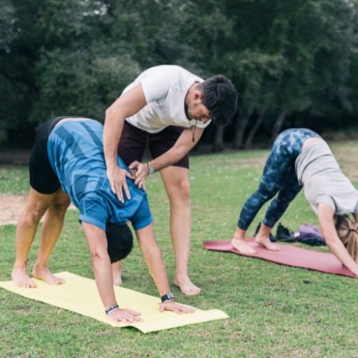 Correção Postural com Yoga – Saúde para sua Coluna em São Bernardo do Campo