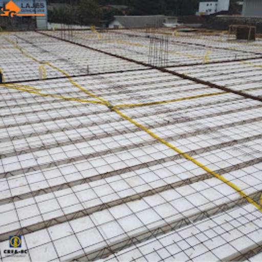 Laje Treliçada com Isopor (EPS) – Leveza e Desempenho em Joinville por Lajes Gonçalves Artefatos de Cimento Ltda