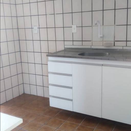 Apartamento no Condomínio Edf:alameda dos Coqueirais localizado na Avenida Governador Carlos de Lima Cavalcante - Casa Caiada - Olinda/PE por Ana Patrícia Corretora de Imóveis e Seguros