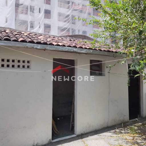 Casa em Rua Conde de Irajá - Torre - Recife/PE por Ana Patrícia Corretora de Imóveis e Seguros