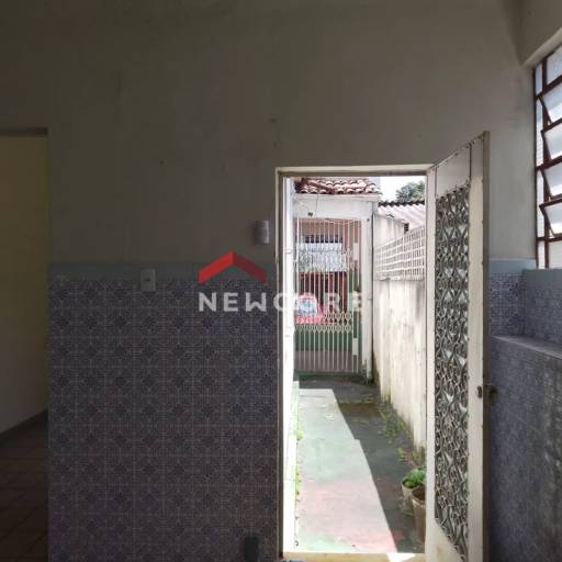 Casa em Rua Conde de Irajá - Torre - Recife/PE por Ana Patrícia Corretora de Imóveis e Seguros