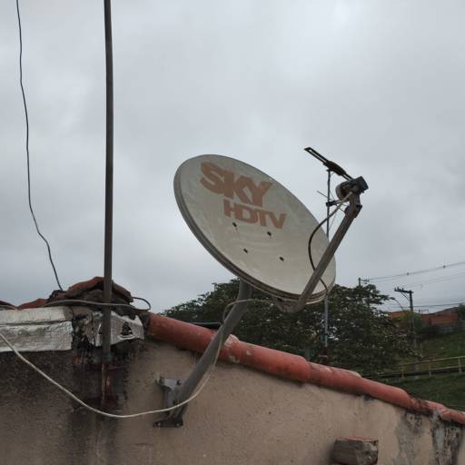 Antena banda Ku para o Intelsat 63w para um ponto instalada no jardim Alzira franco em santo André sp em 29/10/2024
