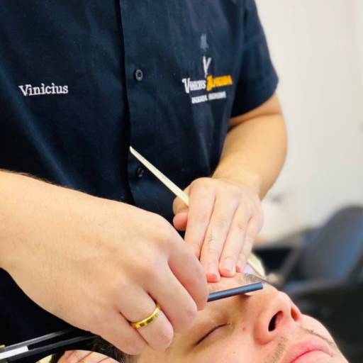 Design de Sobrancelhas – Realce Sua Beleza em Lençóis Paulista/SP