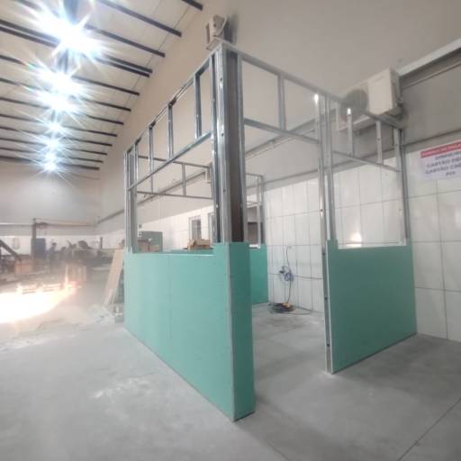 Ferragens em Geral  por Gesso Novais - Vendas e Prestações de Serviços 