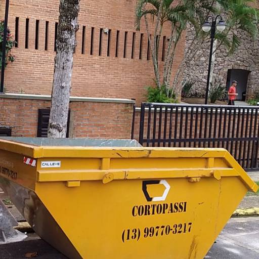 Aluguel de Caçambas na Enseada, Guarujá, SP por Cortopassi Locações - Caçambas e Mini-Escavadeiras