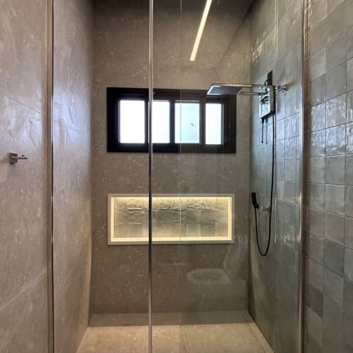 Box Slider Brilhante por VerticalGlass - Esquadrias de Alumínio e Vidros