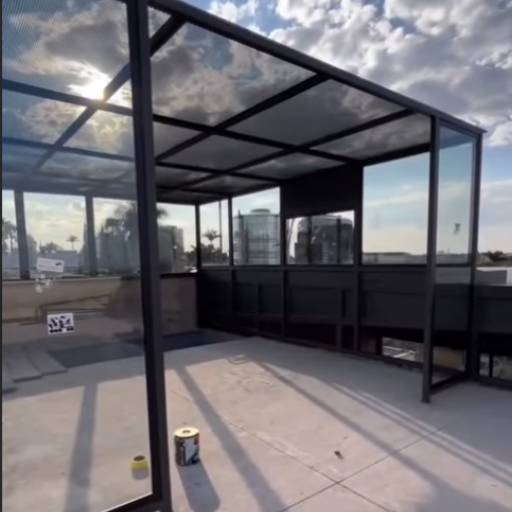 Cobertura com Vidros Isolantes Térmicos no Jardim Ubirama por VerticalGlass - Esquadrias de Alumínio e Vidros